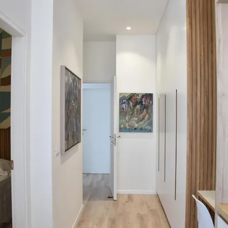 Wavefront , Lungomare Vlora